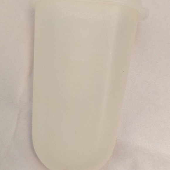 Vintage Tupperware Popsicle Molds - Picture 3 of 3